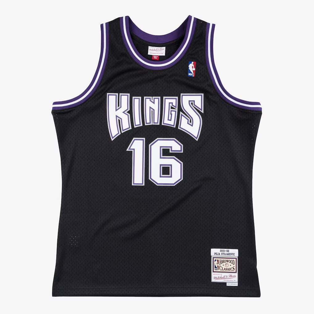 Sacramento Kings Retro (2001)- Peja Stojakovic #16