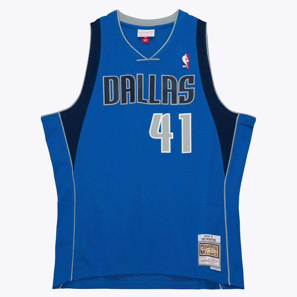 Dallas Mavericks Retro (2010)- #41