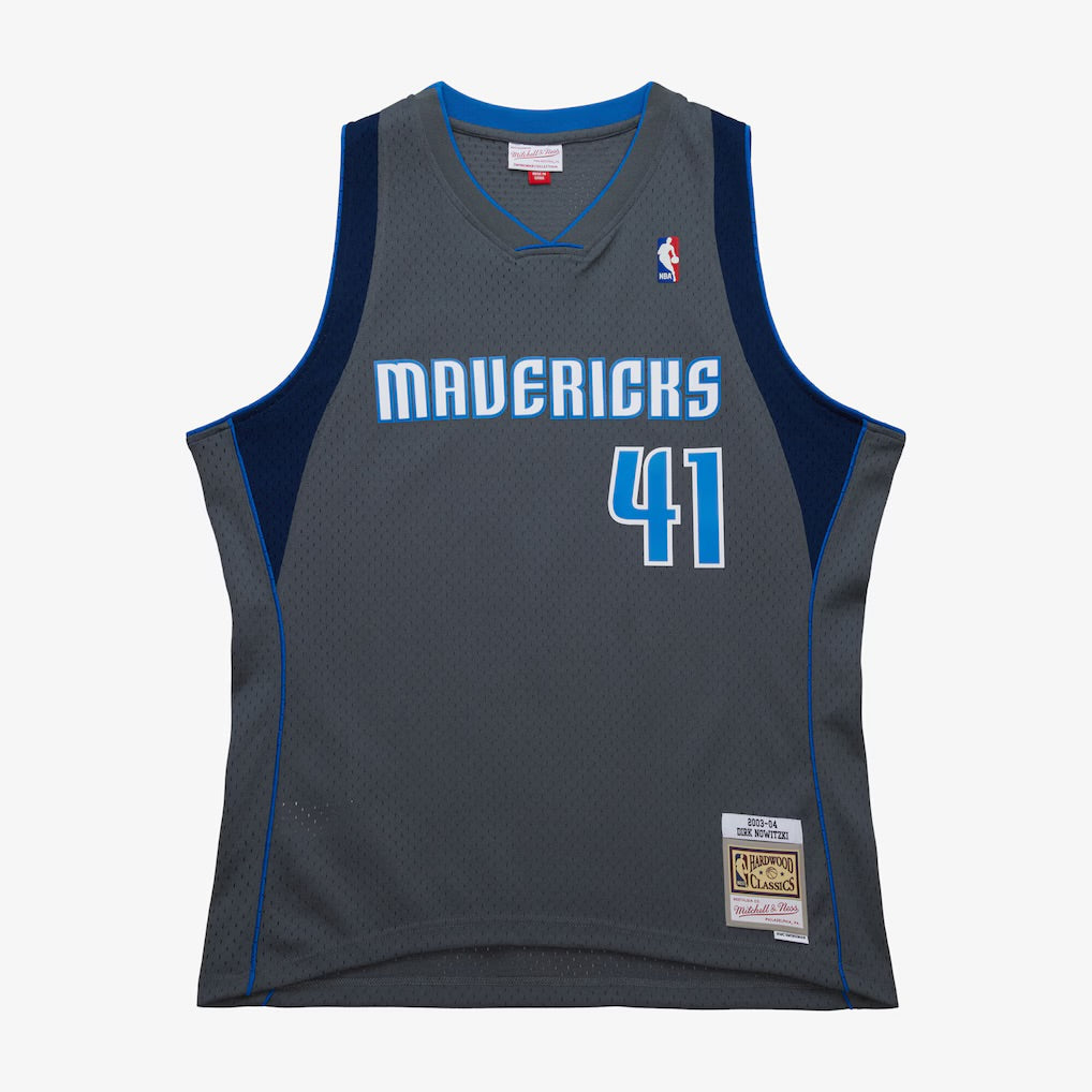 Dallas Mavericks Retro (2003)- #41