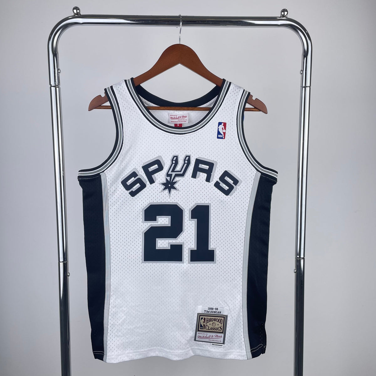 San Antonio Spurs Retro (1998)- #21