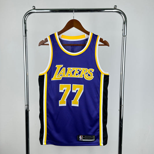 21/22 Los Angeles Lakers