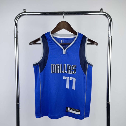 Dallas Mavericks Icon (Kids)- #77
