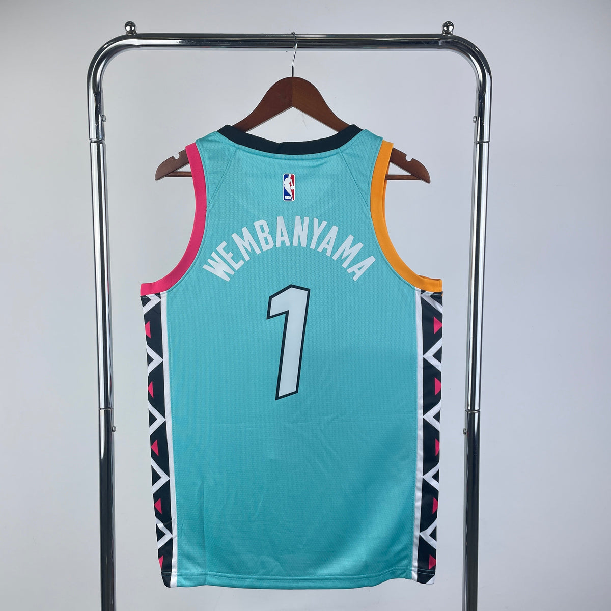 San Antonio Spurs City Edition (22/23)