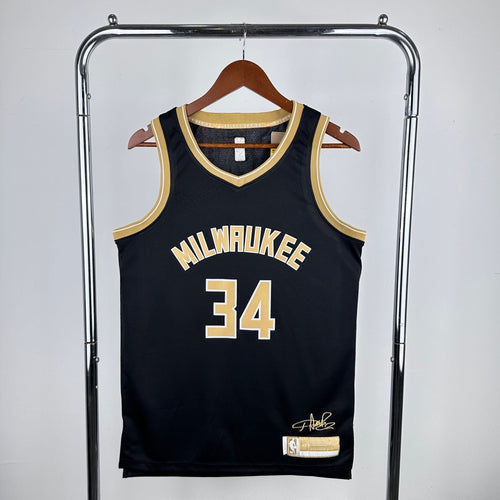 Milwaukee Bucks (Special)- #34